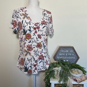 Old Navy floral print tee
